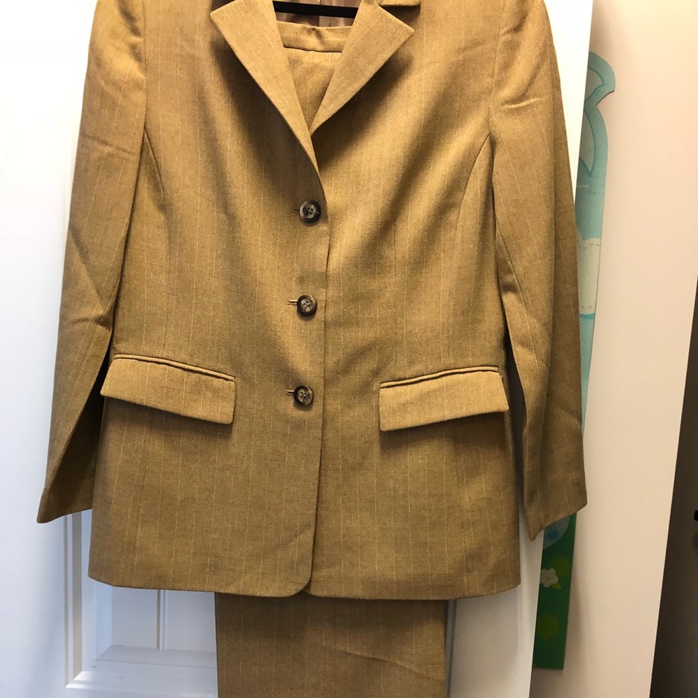 Rena Rowen Pinstriped suit